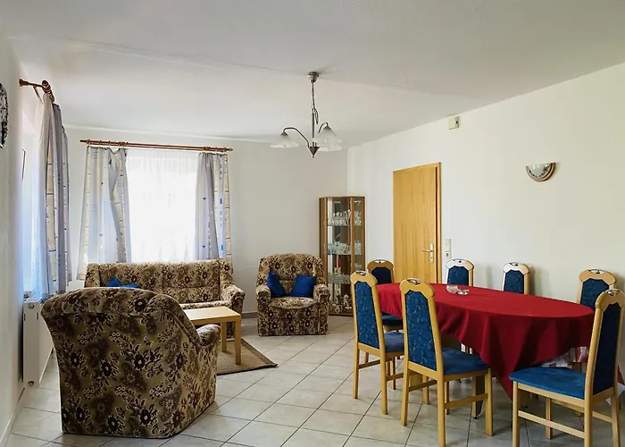 Schrammsteinblick بيت للعطل *